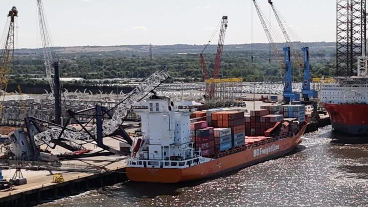 Man injured in dockside crane ‘collapse’
