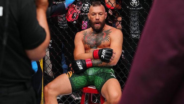 McGregor injured 69 seconds into UFC comeback