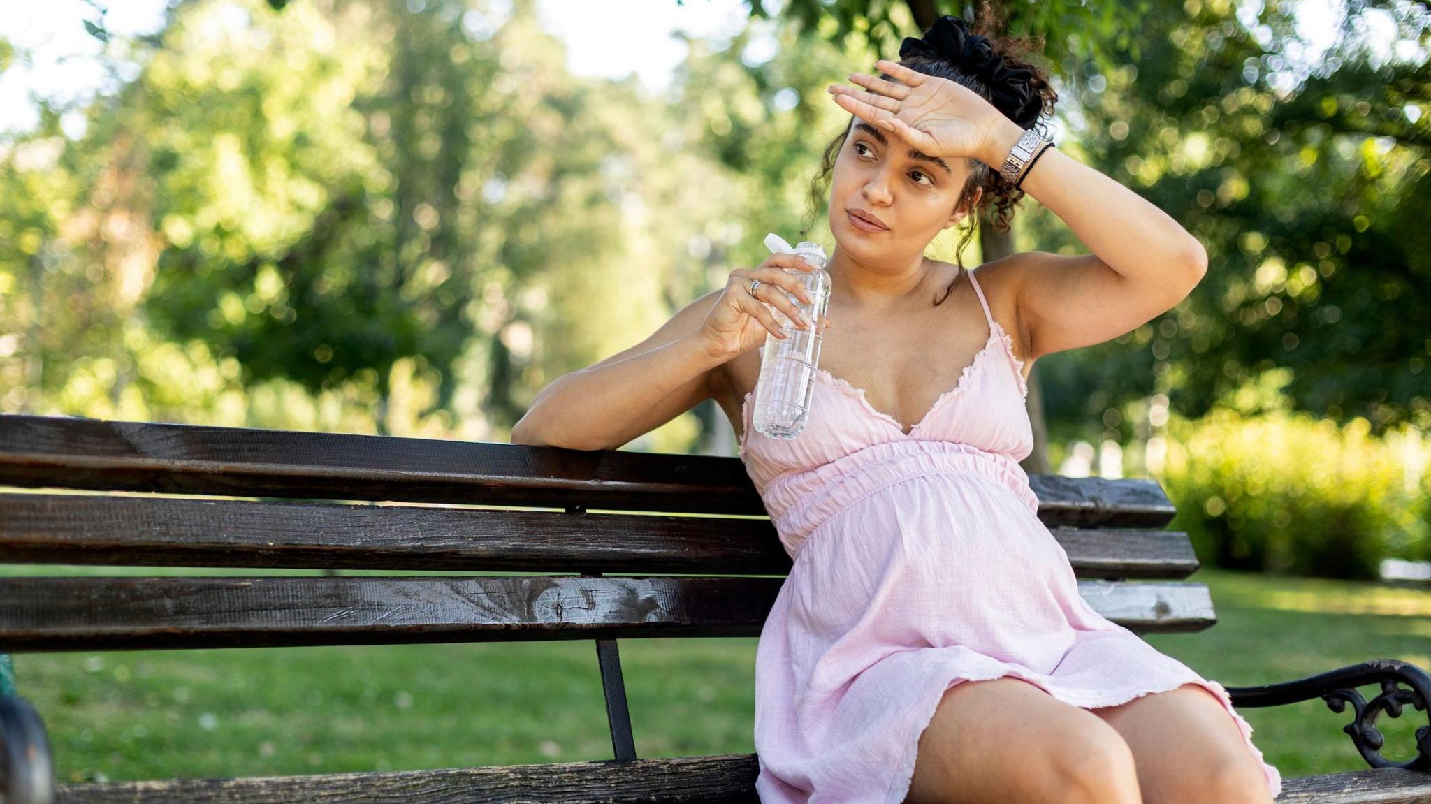 Why heatwaves hit women harder