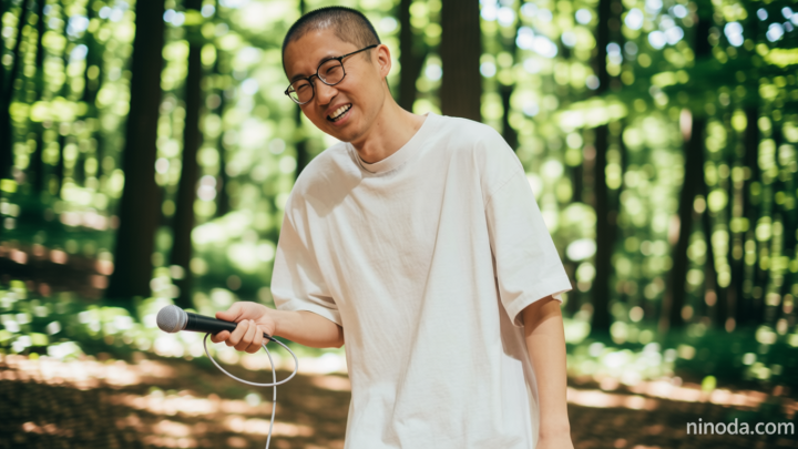 Banned by Beijing, this comedian is taking his act to Chinese speakers abroad