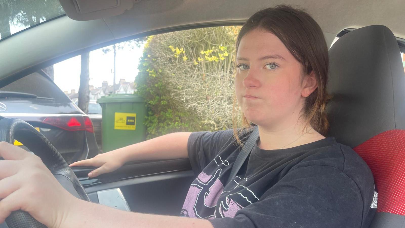 Teen stuck on M25 for eight hours on first drive