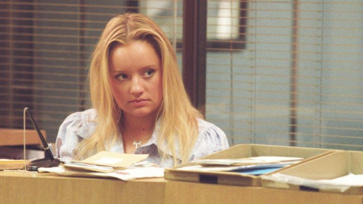 Lucy Davis urges women to check their breasts for cancer – here’s how
