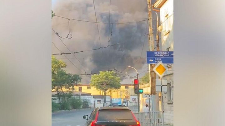 Major Russian grain export terminals hit in Ukraine Black Sea port attack